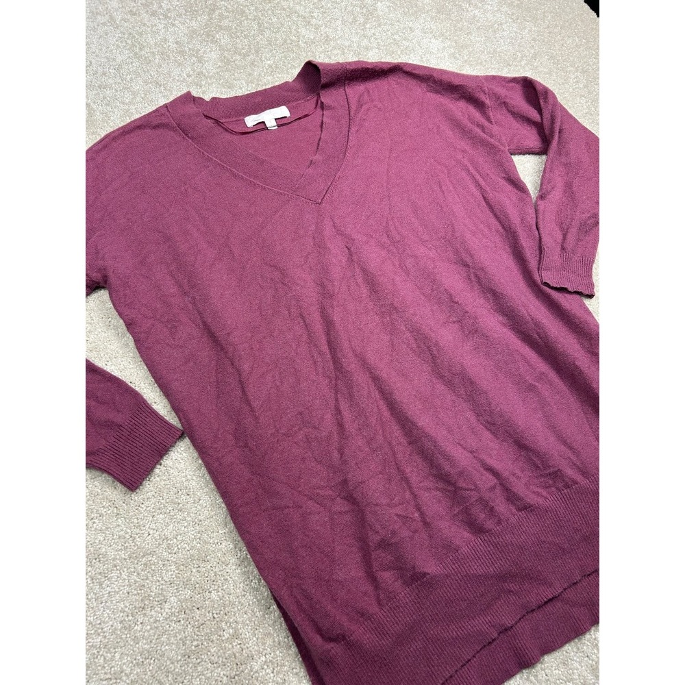 LOFT Women's Burgundy V-Neck Sweater Small Polyester Rayon Tunic Slits